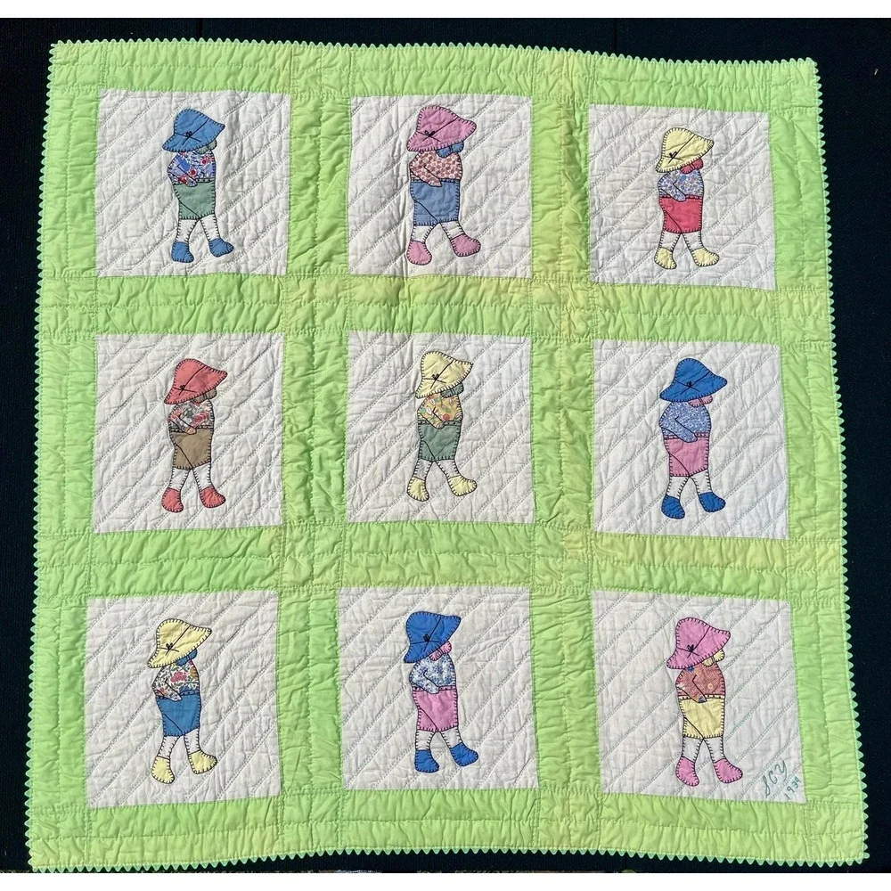 Vintage Sunbonnet Sue Quilt‎ 42x43 Signed SCY 1934 Handmade Child Blanket Quilt